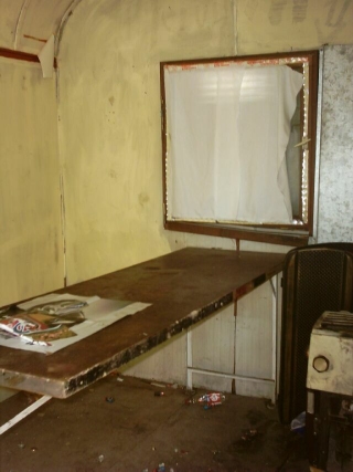 Bauwagen von innen bei der Abholung: Sehr h��lich