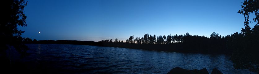 Abendd�mmerung mit Mond